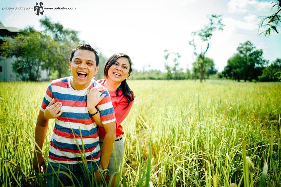 Happy laugh in the middle of grassland
